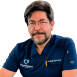 Dr. Nicolás Reyes Reyes, Cardiólogo Electrofisiólogo